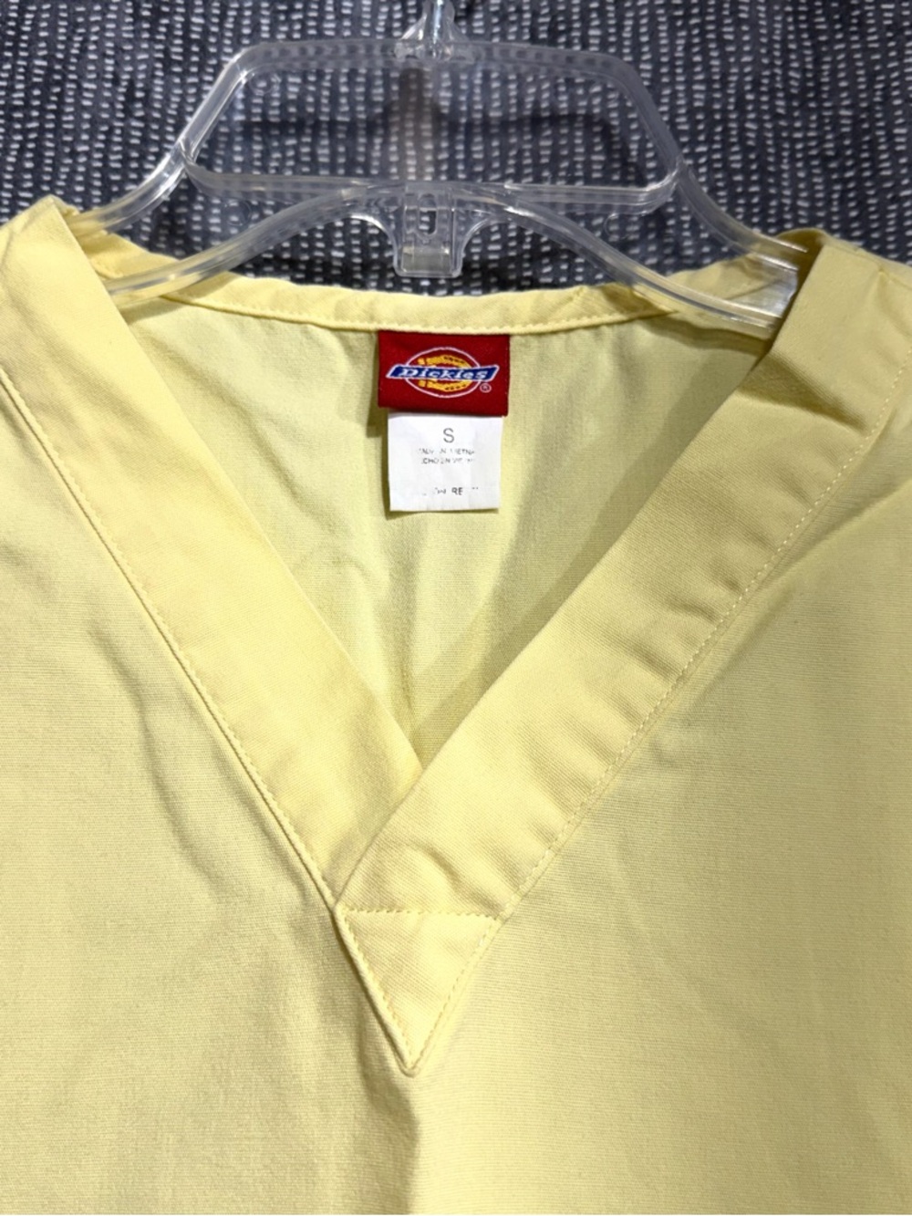 Dickies Scrub Set - Picture 4 of 16